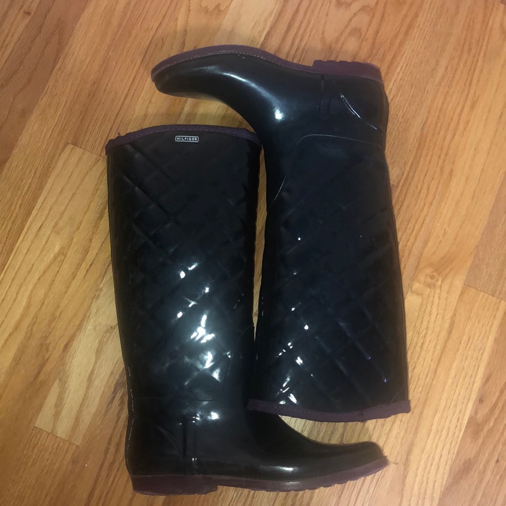 tommy hilfiger rain boots